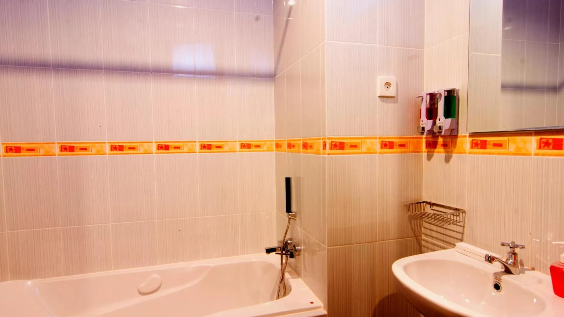 Manggar Indonesia Hotel Kuta Lombok