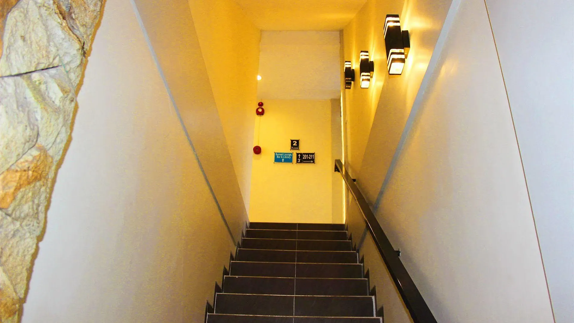 Manggar Indonesia Hotel Kuta Lombok